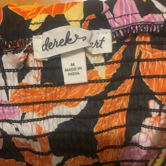 *Clearance-Final* NWT Derek Heart Size M Tropical Floral Romper - Picture 3 of 6